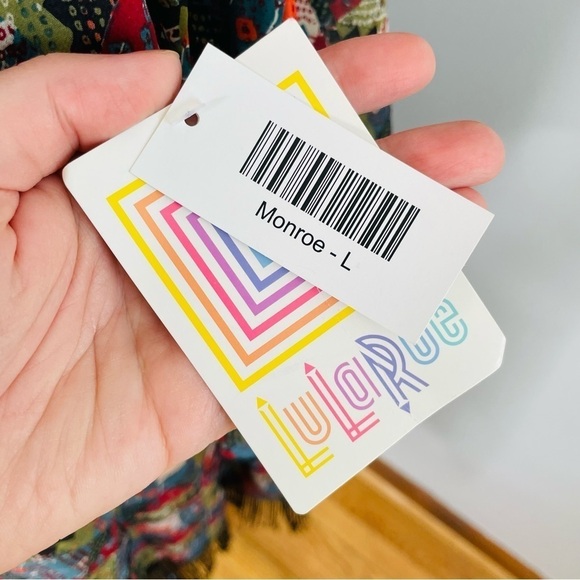 LuLaRoe Monroe Kimono Fringe Layering Jacket Top- Size L (Fits sizes 14-24)- NWT - Picture 6 of 8